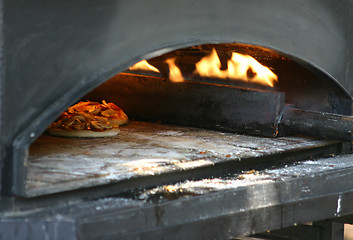 Image showing Oven with pizza