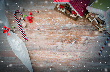 Image showing closeup of beautiful gingerbread houses at home