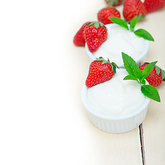 Image showing organic Greek yogurt and strawberry