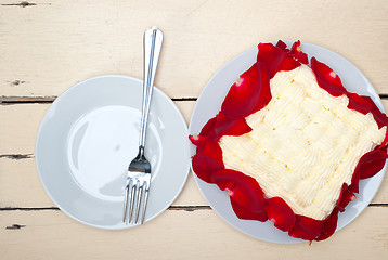 Image showing whipped cream mango cake