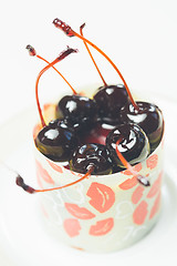 Image showing vanilla dessert with cherry confiture