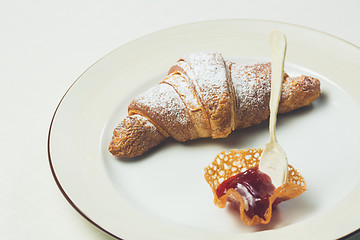 Image showing breakfast with croissant