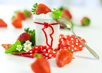 Image showing Fresh strawberries with healthy yogurt