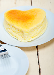 Image showing heart cheesecake