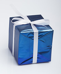 Image showing Blue gift box