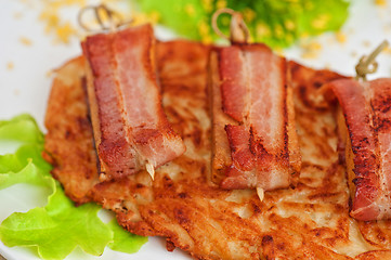 Image showing veal meat with bacon