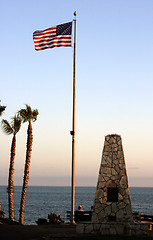 Image showing US Flag by the ocean
