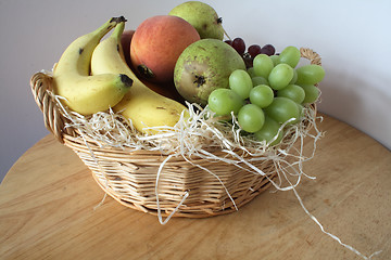 Image showing fresh fruit basket