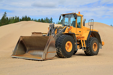 Image showing Volvo L150E Wheel Loader at a Sand Pit