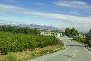 Image showing     Road to Montserrat