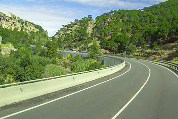 Image showing     Road to Montserrat