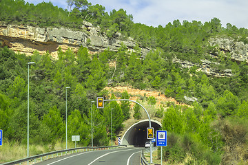 Image showing     Road to Montserrat