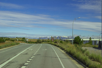 Image showing     Road to Montserrat