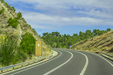 Image showing     Road to Montserrat