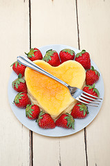 Image showing heart cheesecake