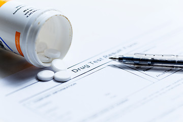 Image showing Syringe with glass vials and medications pills drug 