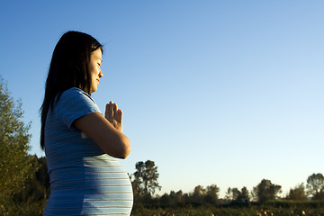 Image showing Pregnant woman