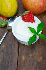 Image showing fruits and yogurt 