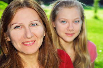 Image showing Mother and daughter