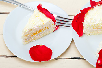 Image showing whipped cream mango cake