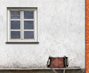 Image showing accordion on the bench