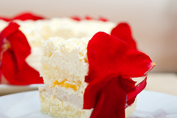 Image showing whipped cream mango cake