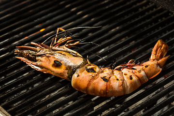 Image showing Grilled prawns on the grill