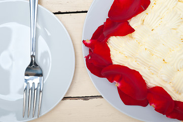 Image showing whipped cream mango cake