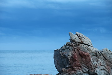 Image showing Rock against the sea
