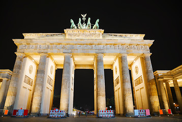 Image showing Brandenburg gate in Berlin, Germany