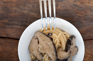 Image showing Italian spaghetti pasta and mushrooms