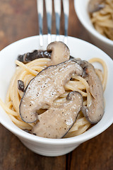 Image showing Italian spaghetti pasta and mushrooms