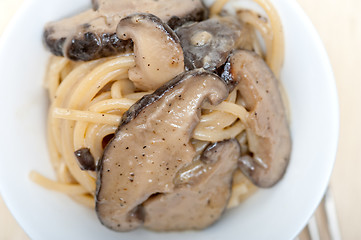 Image showing Italian spaghetti pasta and mushrooms