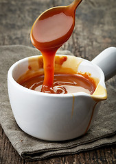 Image showing melted caramel sauce