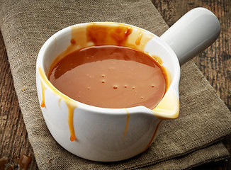 Image showing melted caramel sauce