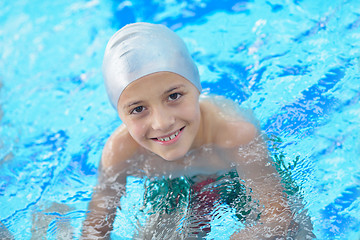 Image showing child portrait on swimming pool