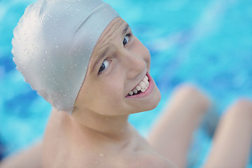 Image showing child portrait on swimming pool