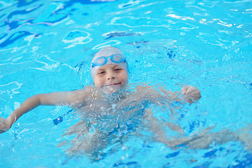 Image showing child portrait on swimming pool