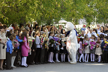 Image showing Pupils of elementary school on a solemn ruler on September 1 in 