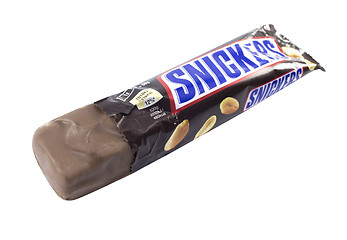 Image showing Snickers chocolate bar