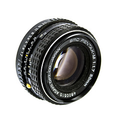 Image showing An old manual control camera lens