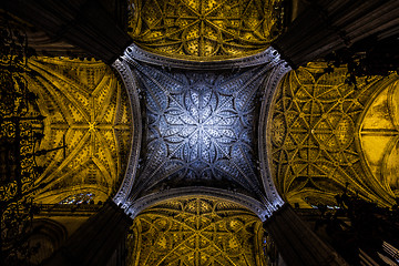 Image showing Seville Cathedral Interior