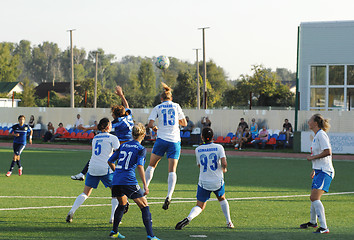 Image showing Kurochkina Olesya (13) take ball over head