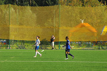 Image showing Photographer shooting a football game