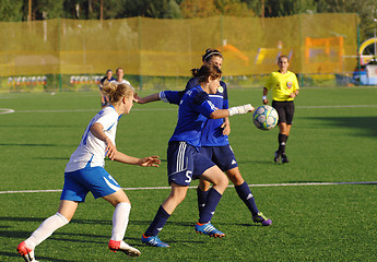 Image showing Piroghnyuk Elena (5) in action  with ball