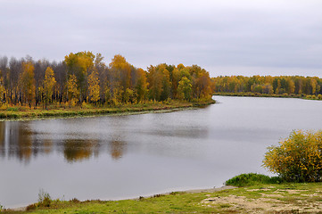 Image showing Lake Lower Curve in the Autumn Afternoon. Tyumen.