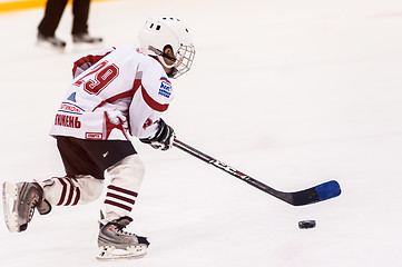 Image showing Game between children ice-hockey teams