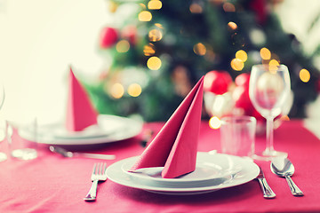 Image showing room with christmas tree and decorated table