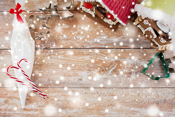 Image showing closeup of beautiful gingerbread houses at home