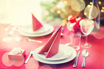 Image showing room with christmas tree and decorated table